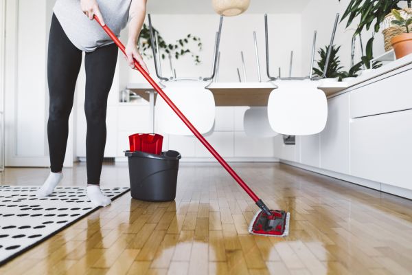 Hardwood Floor Cleaning Service
